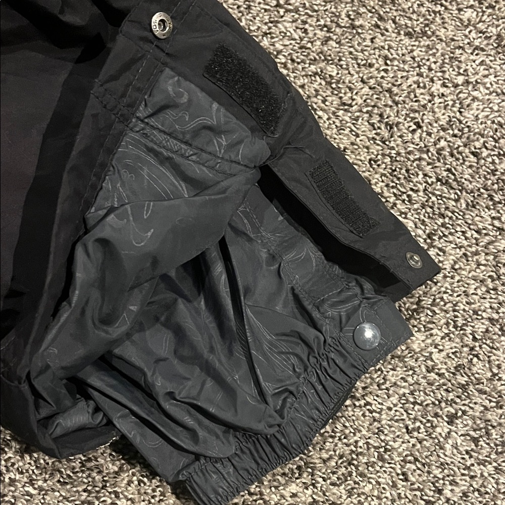 Columbia Jet Black Outdoor Pants - Picture 8 of 8
